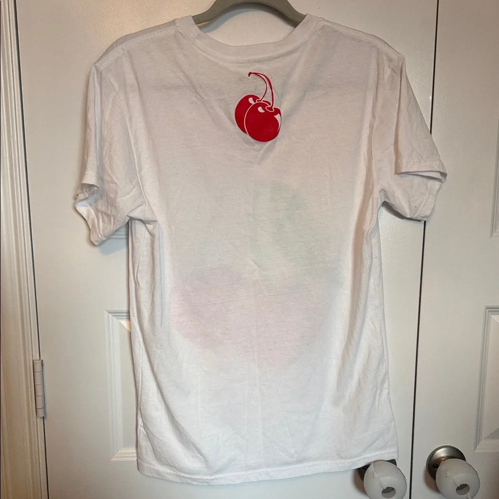 NWOT Cherry Coke T-Shirt Sz small - Picture 4 of 6